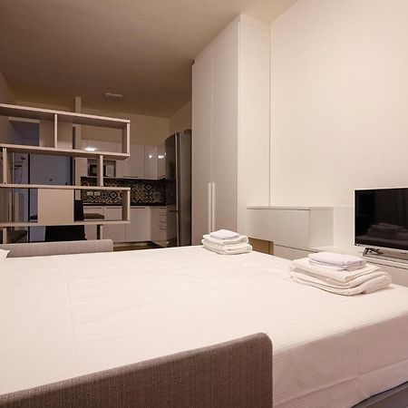 Ugo Bassi Lux Apartment بولونيا المظهر الخارجي الصورة