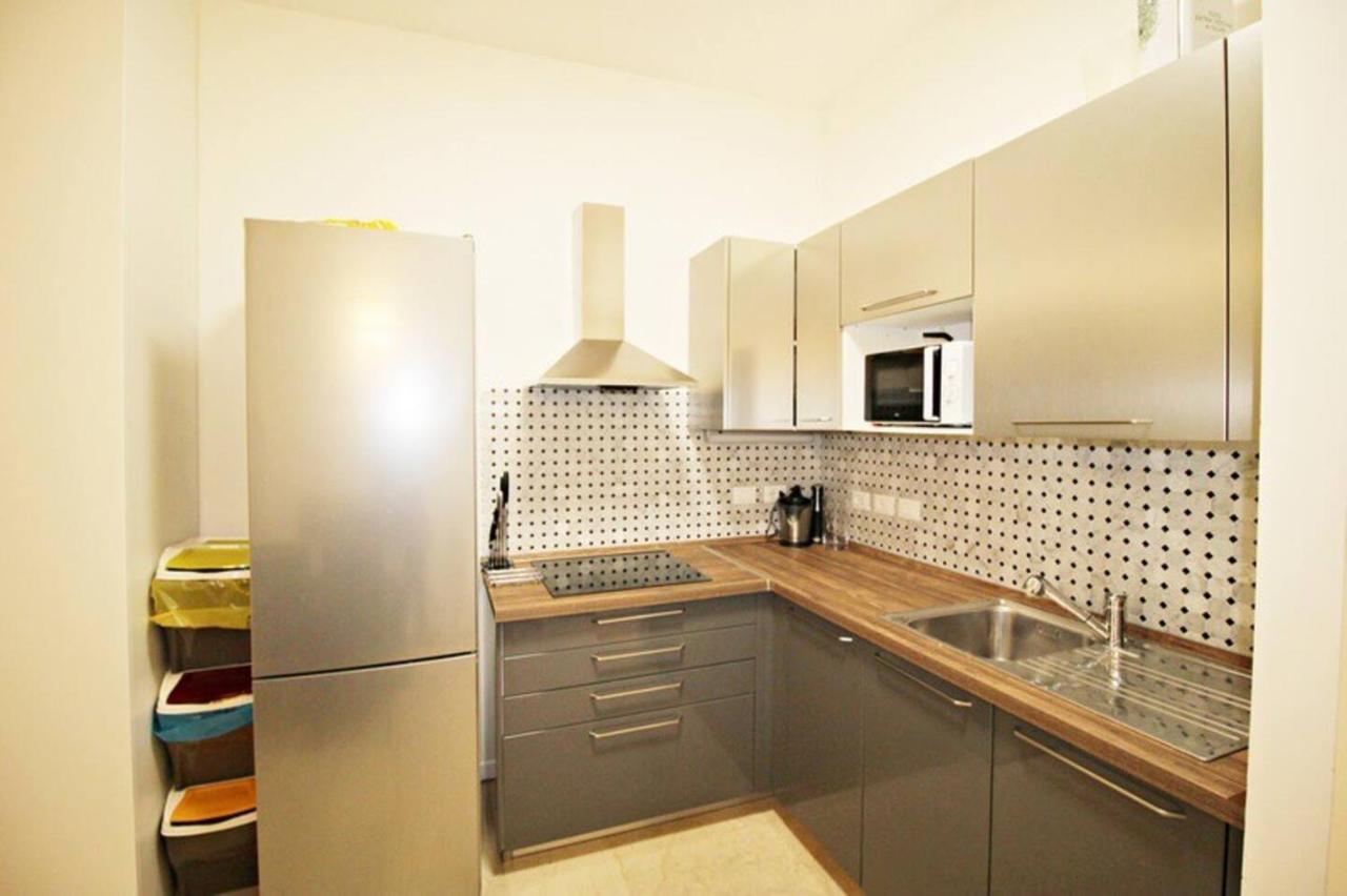 Ugo Bassi Lux Apartment بولونيا المظهر الخارجي الصورة